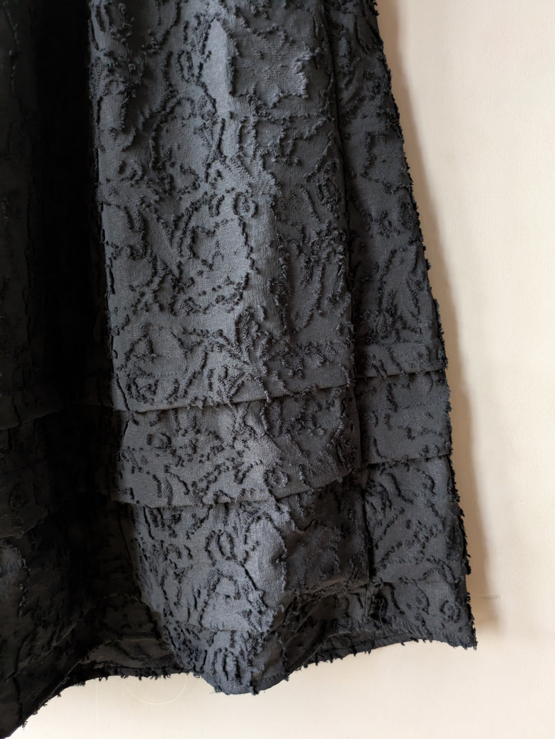 Finch Skirt Black (Small)