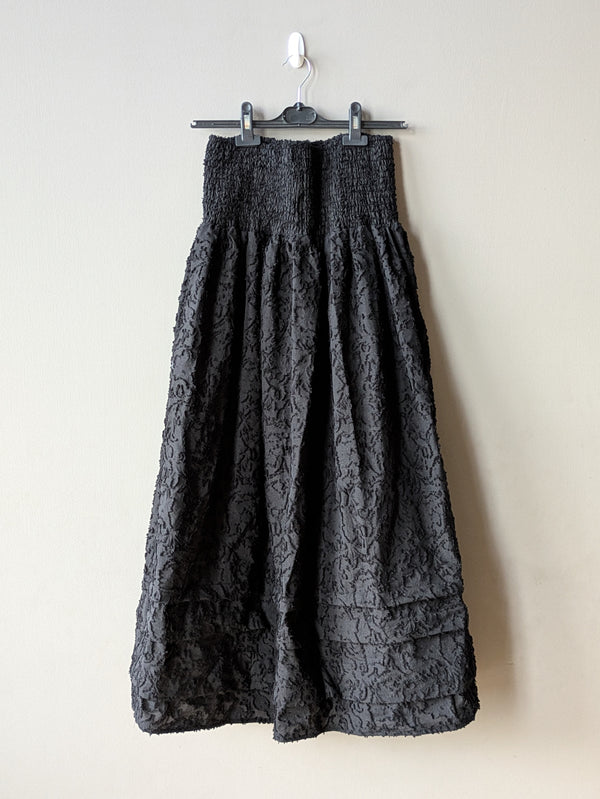 Finch Skirt Black (Small)