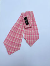 Iris Cravat