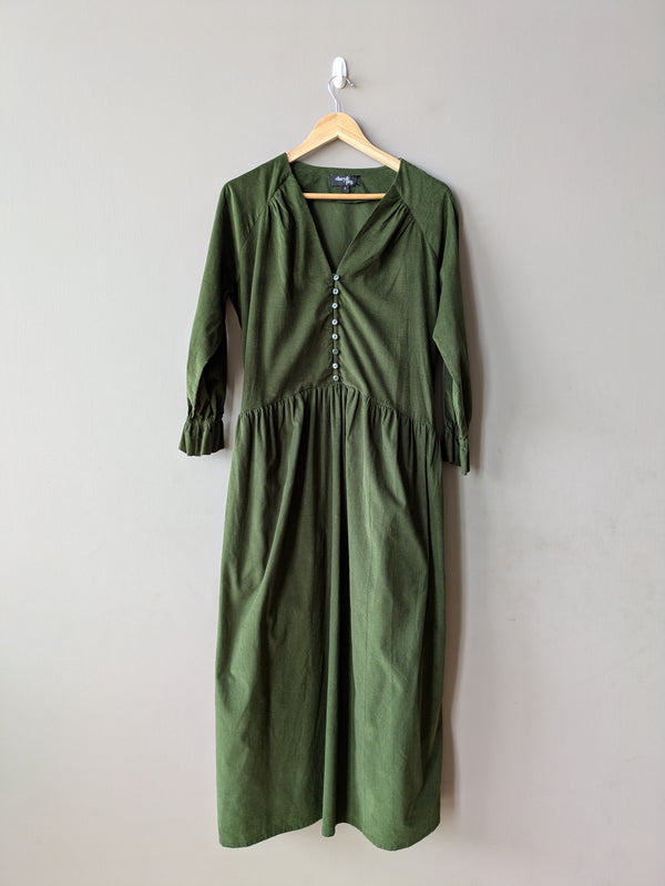 Pearl Moss Green (Medium)