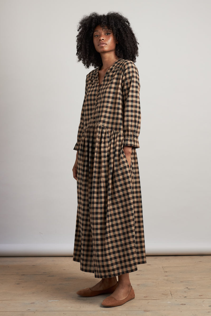 Pearl Dress in Coffee Check