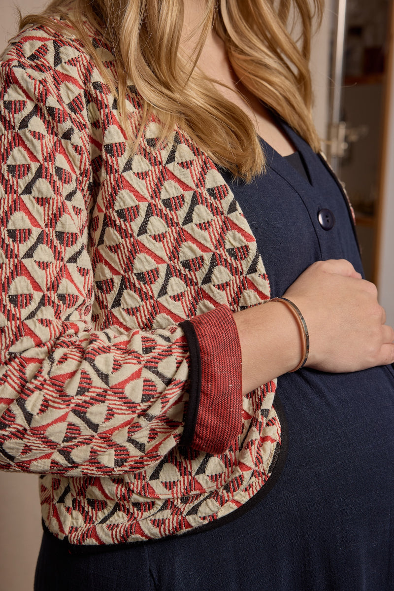 Alba Shrug Abstract Weave