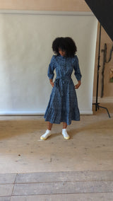 video blue floral breastfeeding dress